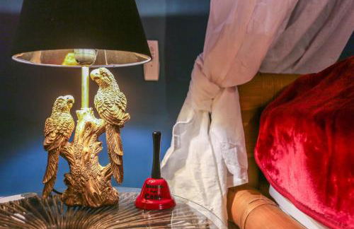 Twilight Star Spa - Sauna & Private Cinema - Free Parking - Foto 14