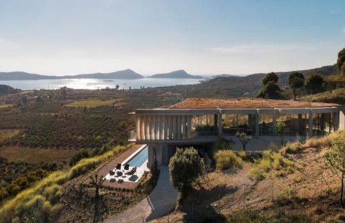 Sunset Seaview 4 Bed Villa Sleeps 8 -private Pool - Foto 5