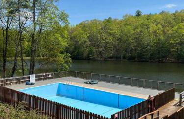 Spacious Lakeview Mountain Cabin - Foto 33