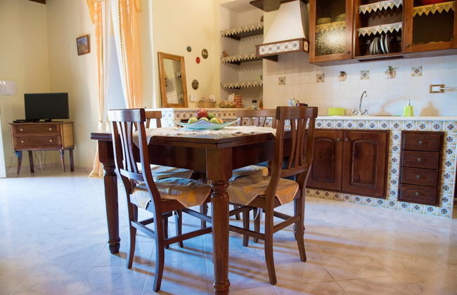 Sabrina Suite - Photo 21