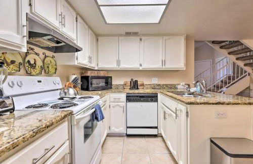 Less Than 1 Mi to Downtown Gilbert Home with Pool Access! - Foto 12