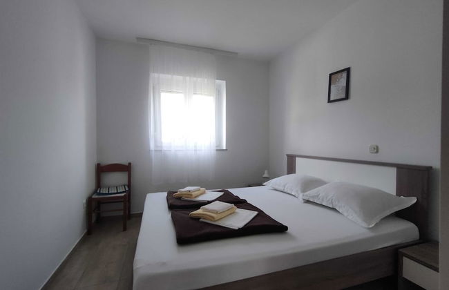 Apartments Krk With Sea View and Terrace - Photo 6