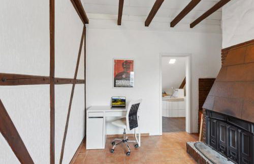 Stylish & Relaxing Penthouse ~ Workspace ~ Parking - Foto 23