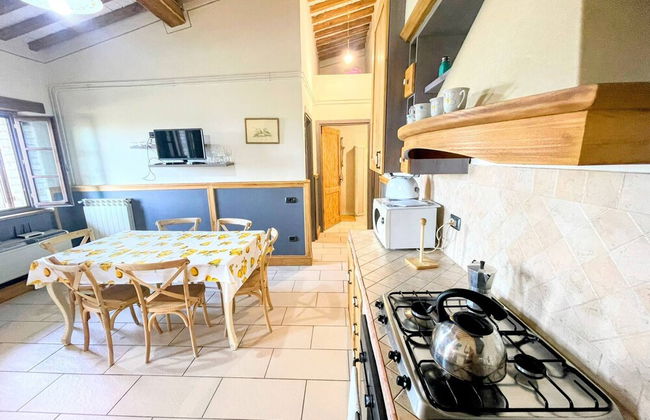 Spoleto Poolside - Sleeps 24 - Photo 76