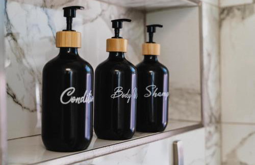 Creekside family house w yoga deck - Foto 25