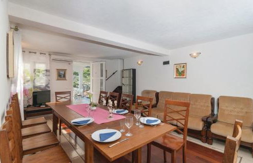 Acogedora Casa De 5 Habitaciones En Stomorska - Foto 3
