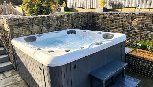 Glamorous Cottage Chimney Sauna - Photo 2