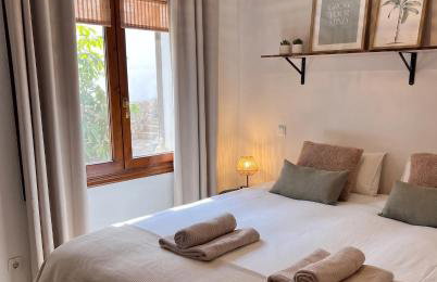 Casa el Montcel, a unique chalet with roofterrace and shared pool - Photo 43