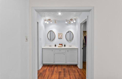 15 Min to LSU & Downtown Oak Hills Place Hideaway - Foto 19