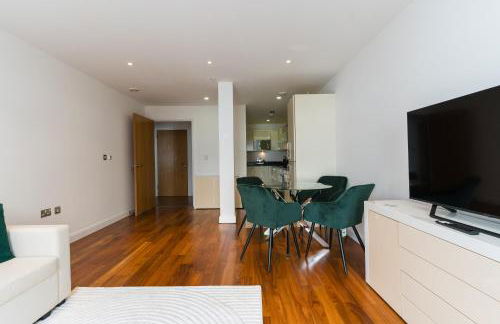 In the middle of Cardiff City centre - Foto 11