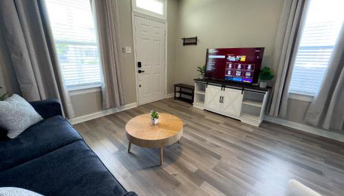 Portsmouth 2BR 1BA Getaway - Foto 1