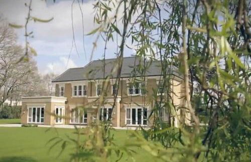 Luxurious House with private garden & Tree house - Foto 3