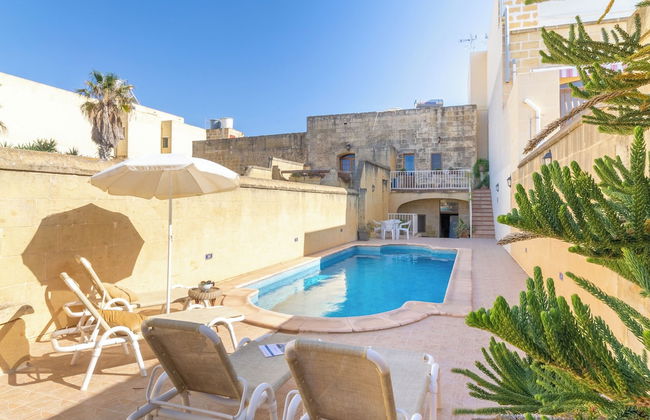 Ta'leli Pool Farmhouse in Gozo - Foto 1