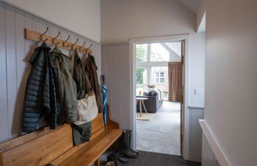 Merlin Steading with hot tub - Photo 13