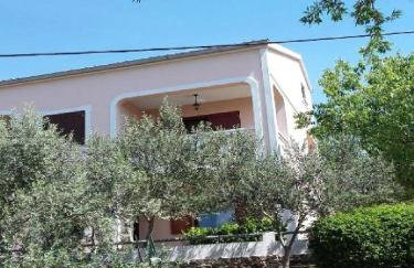 Apartments Smilje i Maslina - Photo 14