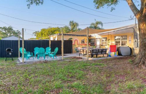 10 Minutes to Downtown with Jacuzzi, Pool Table, Ping Pong, and BBQ - Foto 41