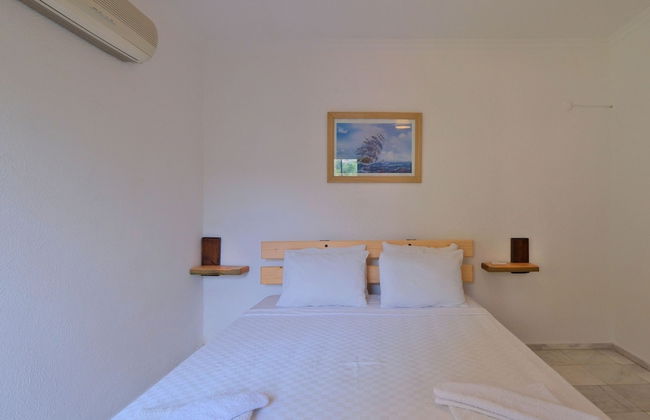 Club Mel Holiday Resort - Photo 24