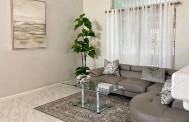 3BR - 3BA w Pool & BBQ -15 Mins to Strip & Airport - Foto 46