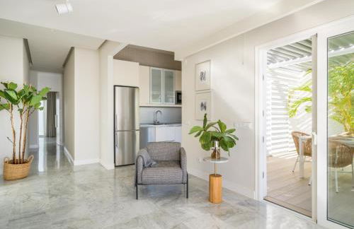 Porto Mare 42 with heated pool on the Front Line by CanaryScape - Foto 43