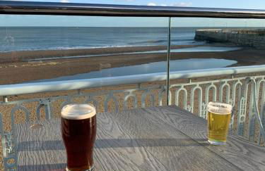 Cosy 2 Bedroom House -2023, 2024 &2025 award winner! - Foto 34