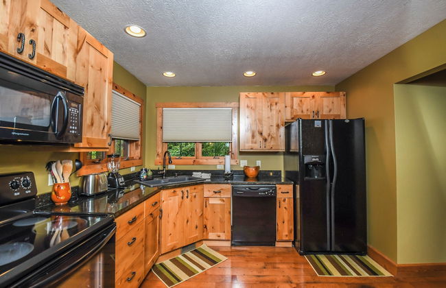 Bears Lair by Taylor Made Deep Creek - Photo 10