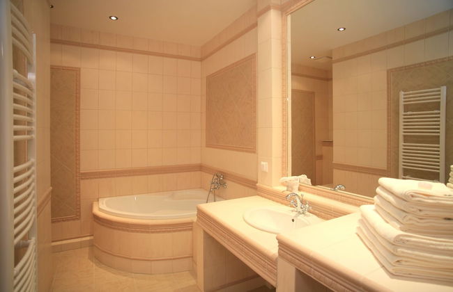 Slunecni lazne - Foto 40