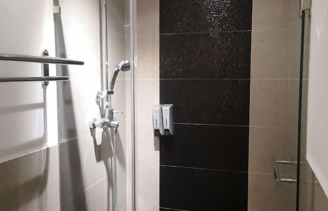 Imperial Suites - Photo 20