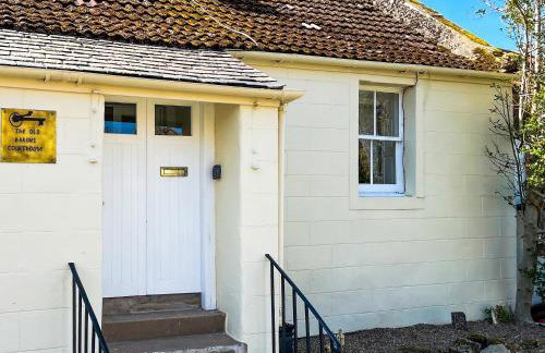 The Old Baron's Courthouse - Photo 1