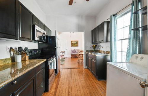 Montgomery Apartments on Magazine Street - Foto 119