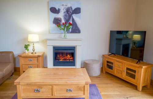 Apple Tree Lodge - Photo 3