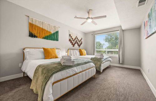 Bright 2BR SLC Apt Hot Tub Parking - Foto 31