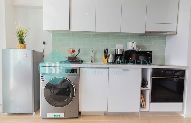 Bloomfields Elegant STU in Mayan Beach - Photo 2