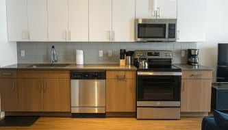 Birmingham Stay 2BR with Rooftop Amenities - Foto 4