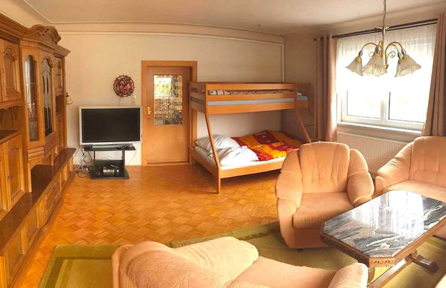 Ferienhaus in Barenstein bei Grunen Hugeln - Foto 2