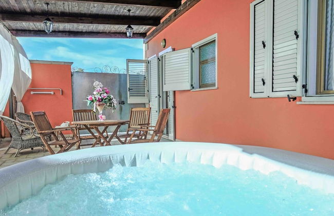 LunaMia & Pool - Photo 1