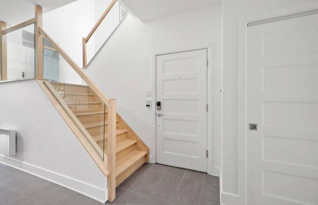 3 Bedroom Penthouse Great for Family Vacation - Photo 12