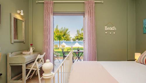 Thalassa Apartments & Studios - Foto 4, Garden view