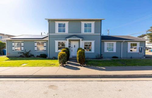 Marbella Lane - Buckingham Place Laundry P - Photo 1