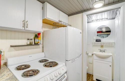 Swim On-Site Riverfront Studio in Mountain View! - Foto 7