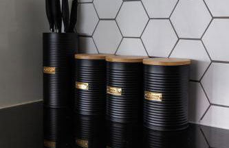 Flatzy - Prime City Apartment with Free Parking & Ping Pong Table - Foto 32