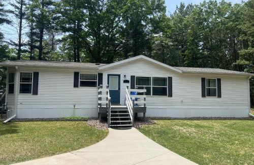 Wildwood by the Lake - Photo 22