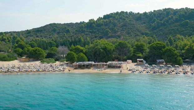 Paradisíaca playa en la costa