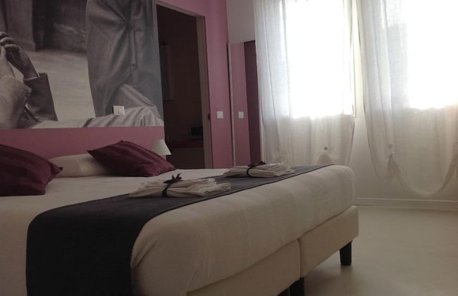 Villa Venice Movie - Photo 21