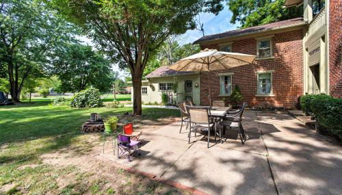 Historic Penn State Home with Fire Pit-Near Stadium! - Foto 2