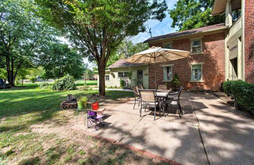 Historic Penn State Home with Fire Pit-Near Stadium! - Foto 2