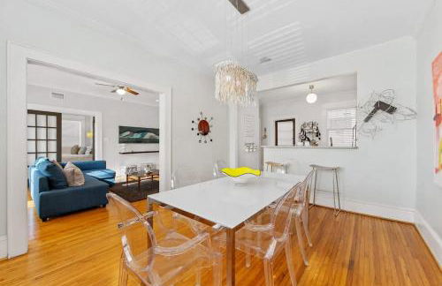 Vibrant and Cozy 2BR near Uptown with Balcony - Foto 4