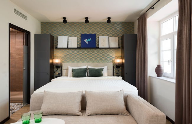 master Mirabell - Foto 1