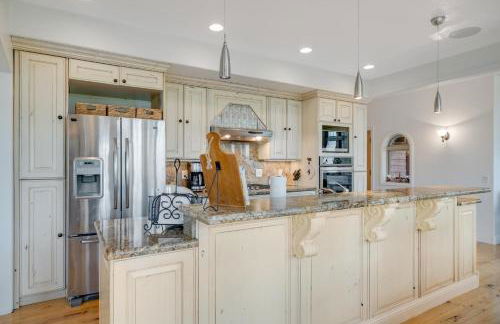 Fun with Family! Mtn-View Gem with Deck in Driggs - Foto 9