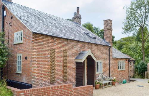 Pond Cottage - Photo 18