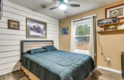 1 Mi to Lake Arbutus Pet-Friendly Home, Fire Pit - Foto 16